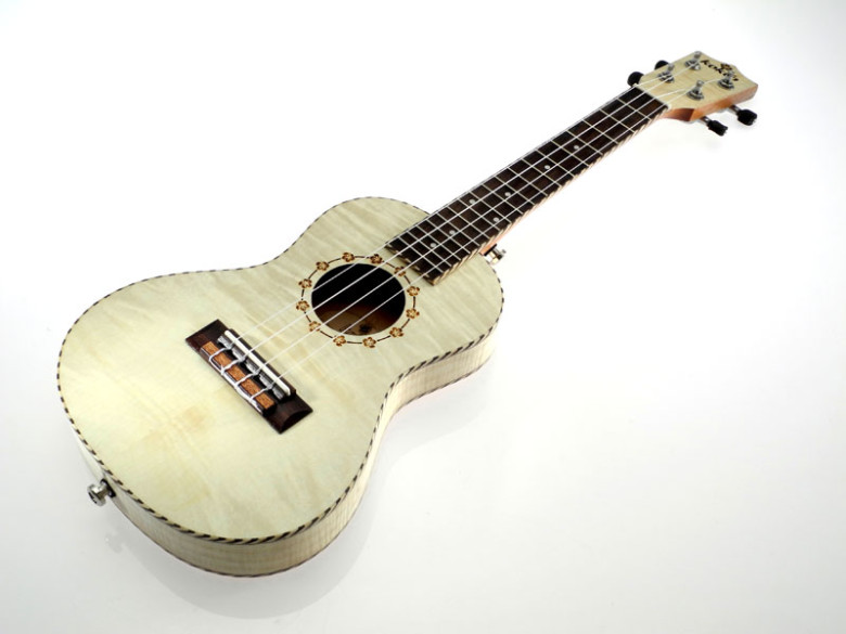 Ukulele koncertowe klonowe thin